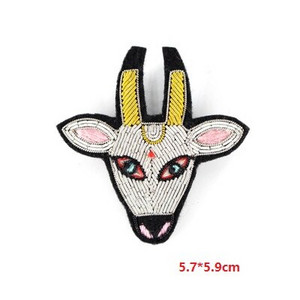 Uradi sam nove visokokvalitetne 3D ručno vezene bedževe, glava ptice, paunovo pero, aplikacija za narukvicu za kaput, broš na hlače