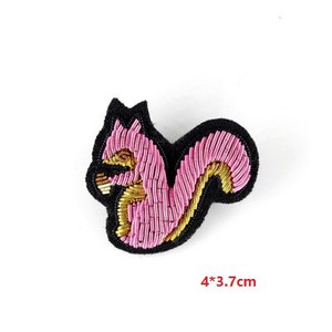 Uradi sam nove visokokvalitetne 3D ručno vezene bedževe, glava ptice, paunovo pero, aplikacija za narukvicu za kaput, broš na hlače