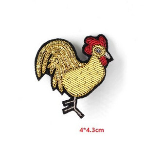 Uradi sam nove visokokvalitetne 3D ručno vezene bedževe, glava ptice, paunovo pero, aplikacija za narukvicu za kaput, broš na hlače