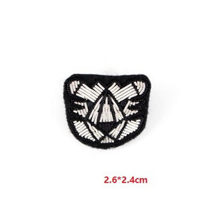 Uradi sam nove visokokvalitetne 3D ručno vezene bedževe, glava ptice, paunovo pero, aplikacija za narukvicu za kaput, broš na hlače