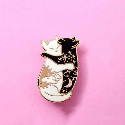 Izuzetan vintage životinjski broš na veliko Yin-Yang Crno-bijeli Mjesec i Sunce Mačka Jelen Emajlirana značka za ruksak Besplatna dostava