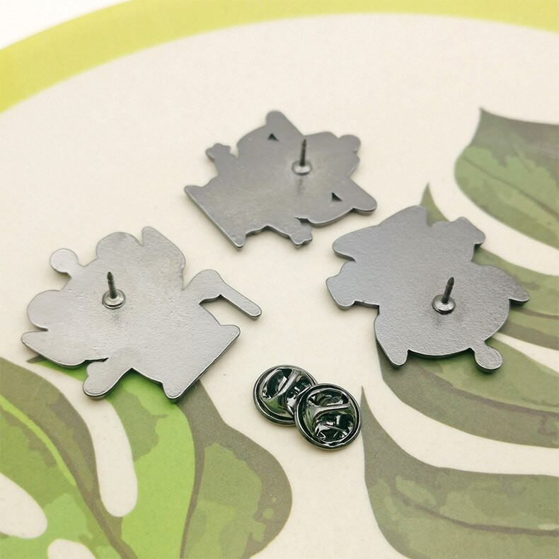 Broșă Disney Accesorii pentru bijuterii Povestea jucăriilor de desene animate Insignă metalică Pin din aliaj de ulei Pin haine Geanta purtând broșă Cadouri pentru copii