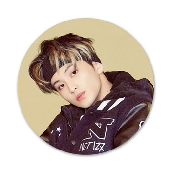 Κορεάτικο όμορφο αγόρι NCT Badge καρφίτσα καρφίτσα Αξεσουάρ για ρούχα Σακίδιο πλάτης Διακόσμηση δώρο 58mm
