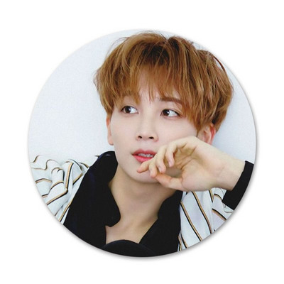 Sedemnásť jeonghan Odznak Brošňa Špendlíky Doplnky Na Oblečenie Batoh Dekorácia Darček 58mm