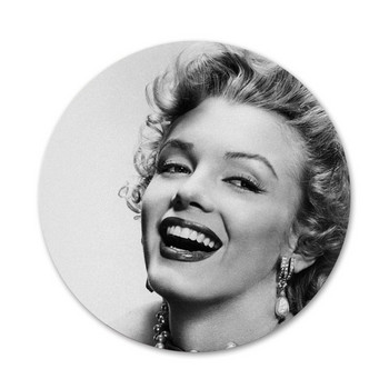 58mm Marilyn Monroe With a Cat Icons Καρφίτσες Διακοσμητικό σήμα Καρφίτσες Μεταλλικές κονκάρδες για ρούχα Διακόσμηση σακιδίου πλάτης