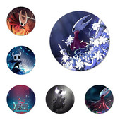 Hot Hollow Knight Black Icons Pins Dekoracija znački Broševi Metalni bedževi za odjeću Dekoracija ruksaka 58 mm