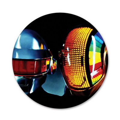 58 mm Daft Punk eripakkumine vertikaalsed ikoonid nööpnõelad märgi kaunistus prossid metallist märgid riiete jaoks seljakoti kaunistus