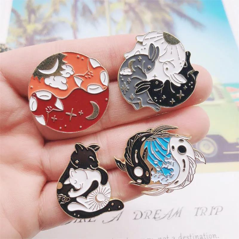 1 tk Loominguline multikas Taiji Mustvalge Looma Pross Karpkala Jänes Rebane Kassi emba märgi kingitus