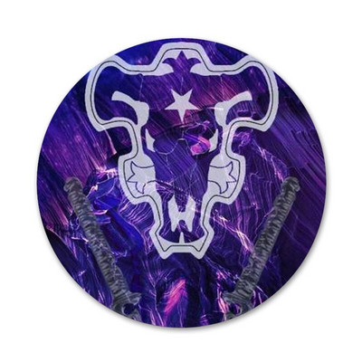 58 mm Anime musta ristiku ikoonid nööpnõelad märgi kaunistus prossid metallist märgid riiete jaoks seljakoti kaunistus