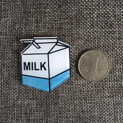 1 PC Crtić Mačka Ptica Mlijeko Jaje Pas Broš Akrilne značke Ikone na ruksaku Igla Značka Ukrasne značke za odjeću