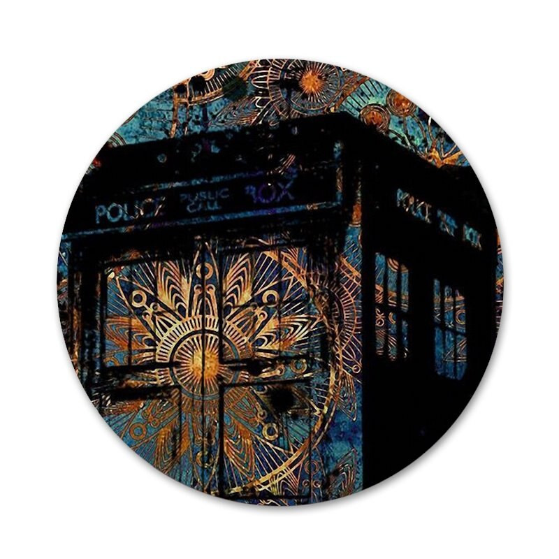 Tardis Doctor Dr Who politseikarbi ikoonid nööpnõelad märkide kaunistus prossid metallist märgid riiete jaoks seljakoti kaunistus