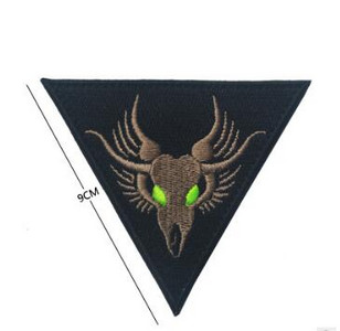 Νέα / Κεντημένη στρατιωτική σειρά θαυμαστών / Διάβολος / Καουμπόισσα / Μοίρα δοκιμών πτήσης / Κεφάλαιο Big Strategic Morale Badge