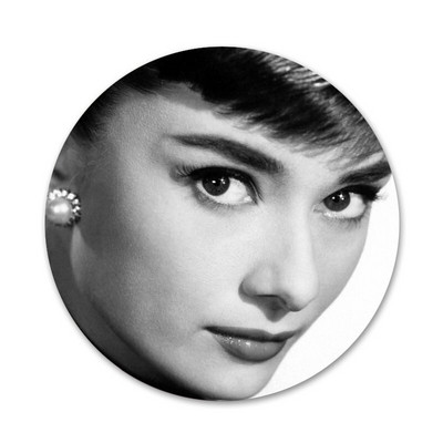 fashion lady audrey Hepburn Badge καρφίτσα καρφίτσα Αξεσουάρ για ρούχα Σακίδιο πλάτης Διακόσμηση δώρο 58mm