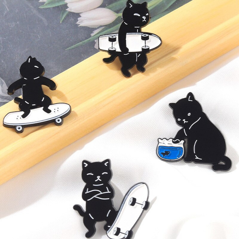 Σκέιτμπορντ καρφίτσες και σήματα γάτας Δώρο Ανδρικά Γυναικεία Μόδα κοσμήματα Διακόσμηση Σακίδιο πλάτης Δώρο κοσμήματα