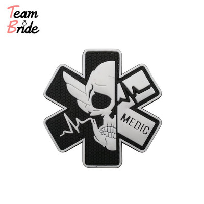 3D PVC Medical PARAMEDIC Skull Patches Tactical Military Decorative Patches Combat Rubber Medic Badges For Caps Backpack
