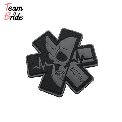 3D PVC Medical PARAMEDIC Skull Patches Tactical Military Decorative Patches Combat Rubber Medic Badges For Caps Backpack