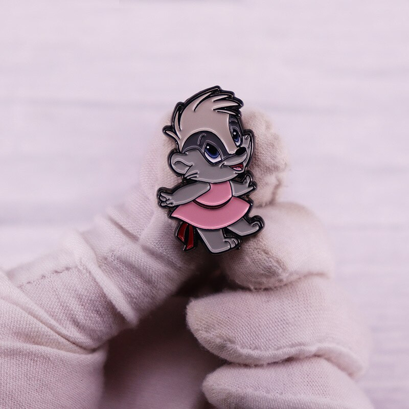 C3429 Anime smalț pin drăguț șoarece rever insigne pe rucsac broșă femei haine bijuterii accesorii de modă cadou cu ridicata