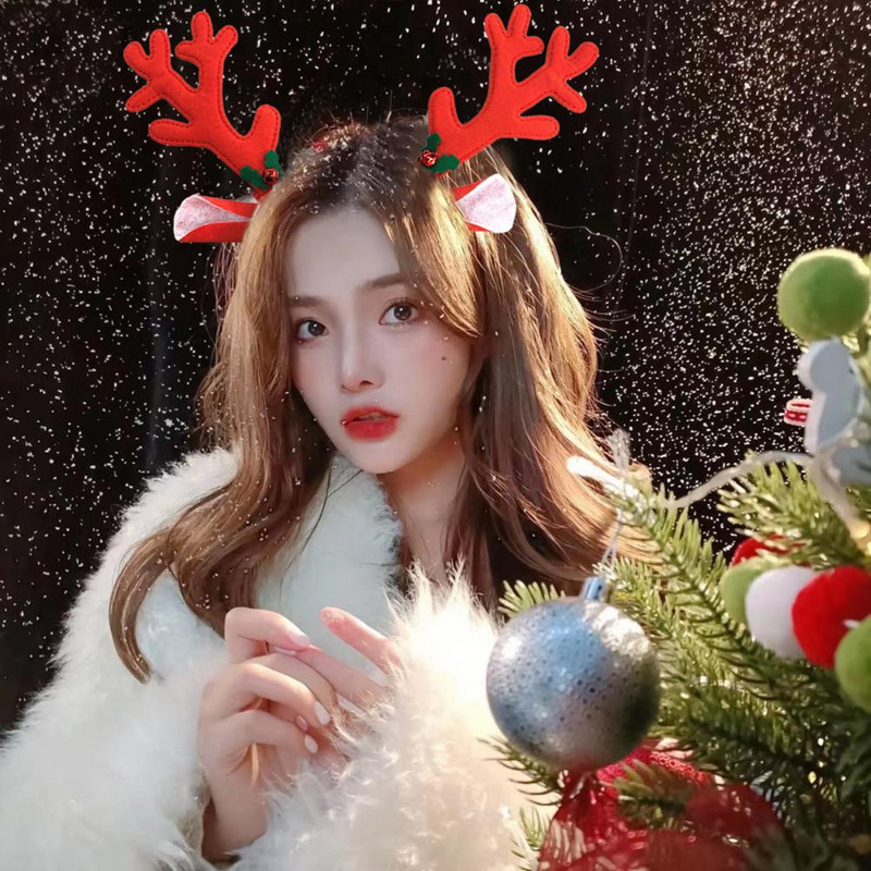 Jõulupeapael Peen töötlusega jõulupeapael Jõululine põhjapõdra sarvede peapael