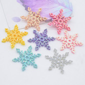 50 tk/partiid Säravad lumehelbed Kodukaunistused DIY jõuluõmblusrajad Jõulupuu kaunistused Kleebised Peakatted Aksessuaarid