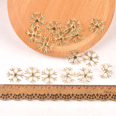 50 τμχ/παρτίδα ανάμεικτα χριστουγεννιάτικα μπάλωμα χιονονιφάδας τσόχα πολυεστέρα Απλικέ Αυτοκόλλητο χειροτεχνίας Scrapbooking Μη υφαντό μπάλωμα DIY CP2324