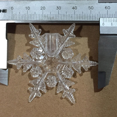 100 buc. Accesoriu fulg de nea din plastic cu LED-uri 3cm 4cm plafonchiki cu fulgi de nea pentru decorare ghirlande led Pasta de lipici