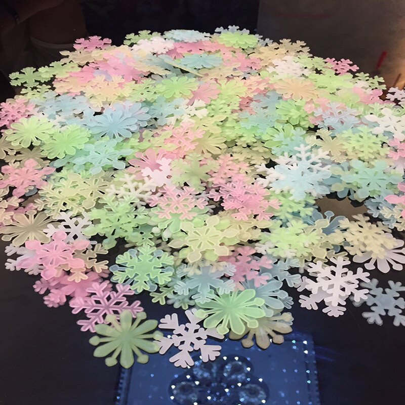 50 ks Svietiace snehové vločky Nástenná nálepka Zimné Ľadové kráľovstvo Party DIY Ozdoby Vianočné dekorácie pre domácnosť Navidad Falošný sneh Dekorácia