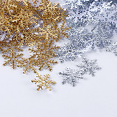 100 buc/pungă Fulgi de zăpadă colorați de Crăciun Artizanat Ornamente artificiale pentru brad de Crăciun Decorații pentru petrecere acasă, nuntă