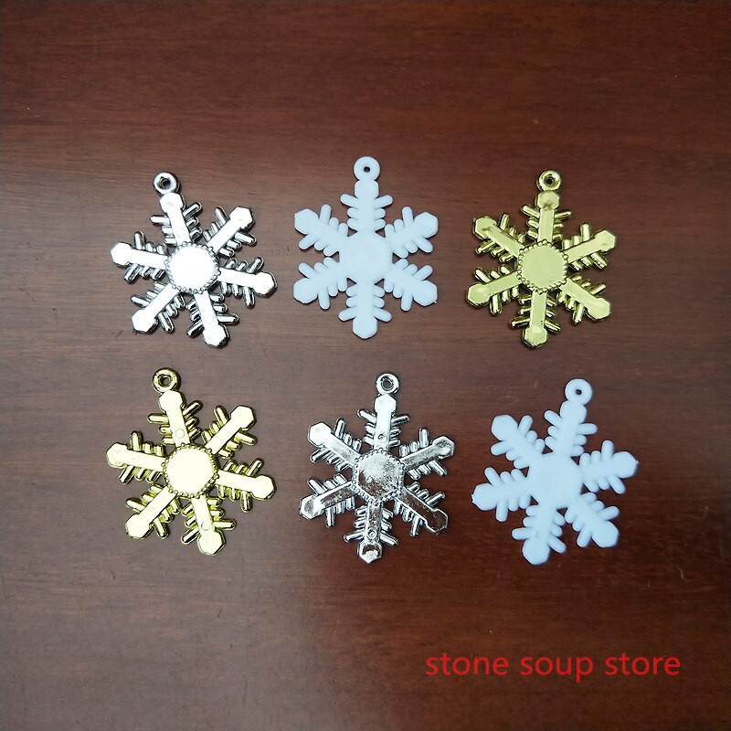 24 τμχ Πλαστικές νιφάδες χιονιού Χριστουγεννιάτικο μενταγιόν Διακοσμητικό χειροτεχνία Diy αξεσουάρ Χρυσό Ασημί Λευκό Snowflake 3,8cm