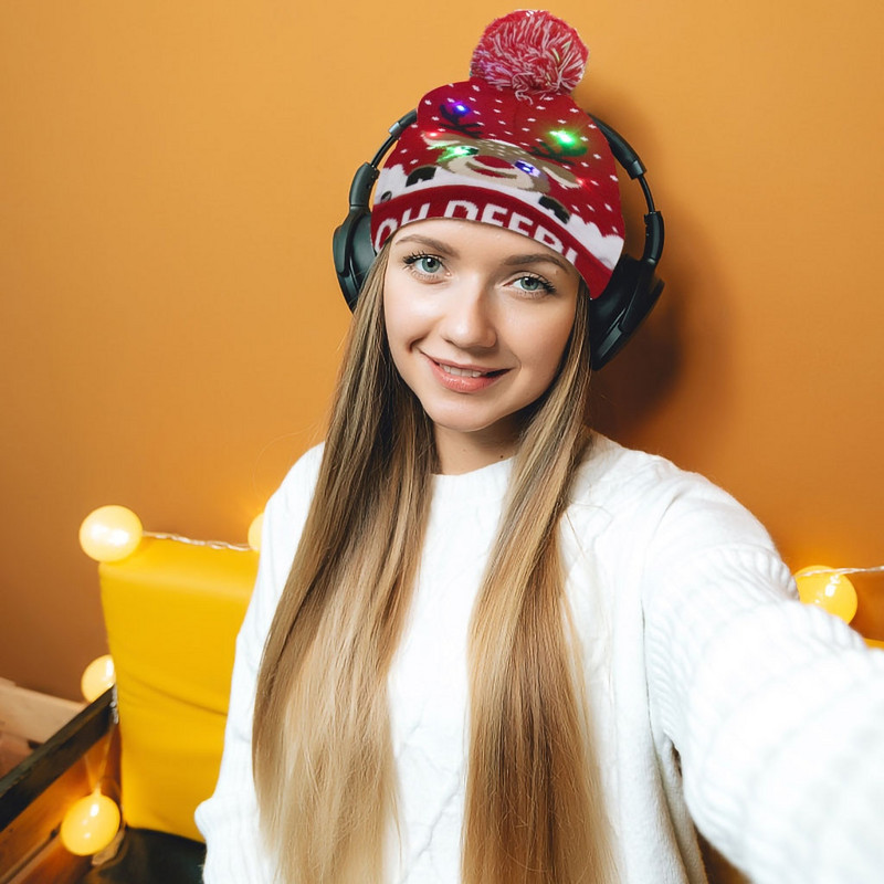 LED božićne kape za odrasle Svjetleći pleteni džemper Božićni šešir Djeda Mraza Zimska bljeskajuća kapa za Božićni poklon za Novu 2021.