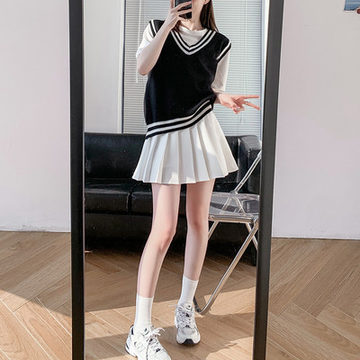 Дамска къса пола тип плисе за бременни