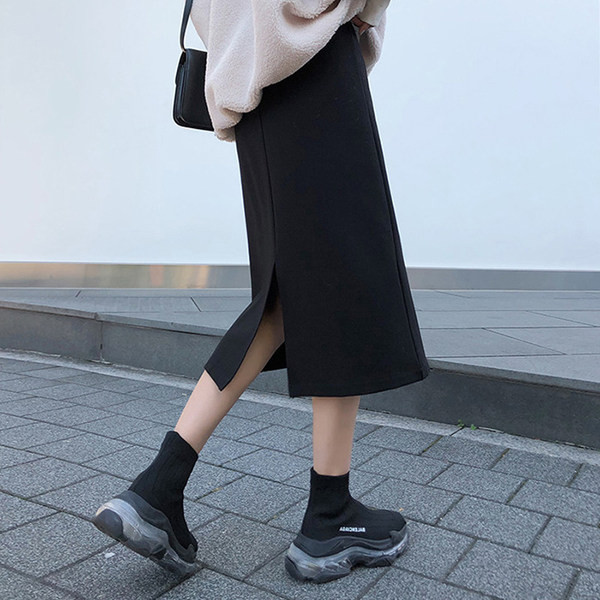 Дамска пола за бременни със средна дължина и цепка 