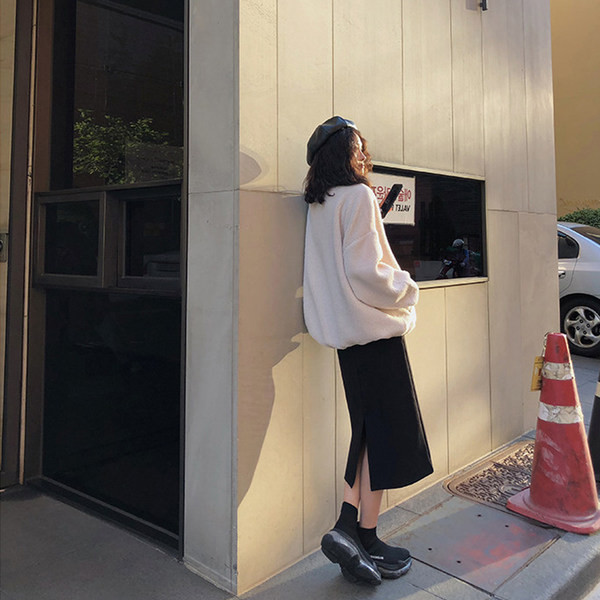 Дамска пола за бременни със средна дължина и цепка 