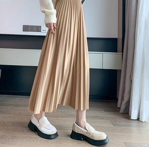 Moteriškas laisvalaikis - sijonas nėščiosioms