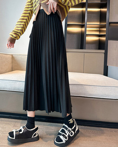 Moteriškas laisvalaikis - sijonas nėščiosioms