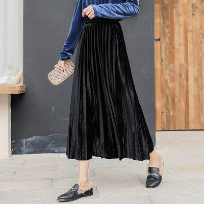 Keturių spalvų moteriškas sijonas nėštukėms