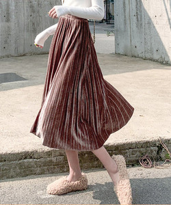 Φούστα εγκυμοσύνης σε τέσσερα χρώματα