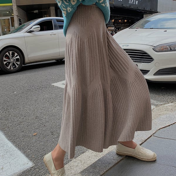 Дамска еластична пола 