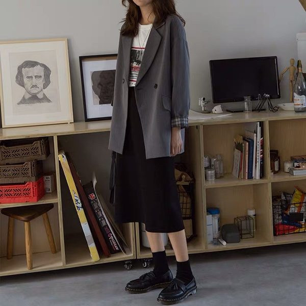 Модерна дамска пола с цепка -подходяща за бременни