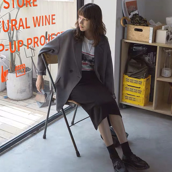 Модерна дамска пола с цепка -подходяща за бременни