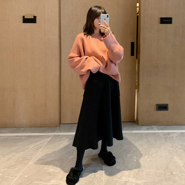 Широка дамска пола за бременни със средна дължина