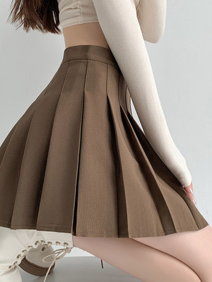 Дамска модерна къса пола в различни цветове 