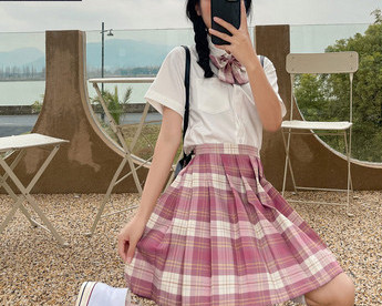 Women`s Plaid Short Skirt