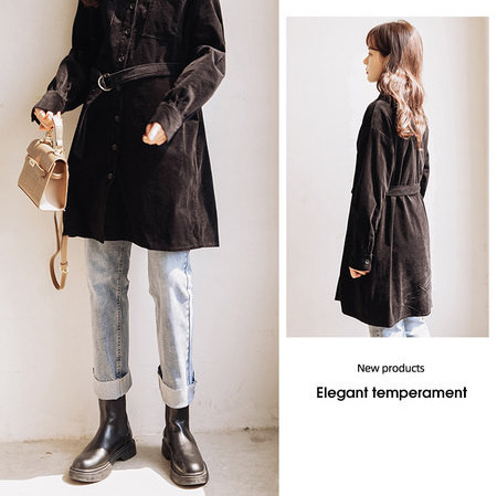 Стилна дамска рокля за бременни с класическа яка копчета и колан 