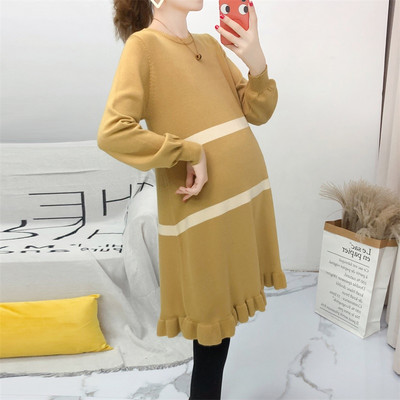 Зимна дълга рокля за бременни с дълъг ръкав и овално деколте