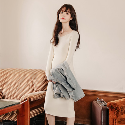 Ежедневна дамска рокля за бременни със средна дължина