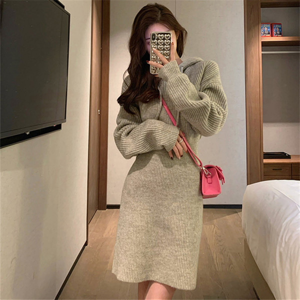 Дамска рокля с качулка и връзки за бременни 