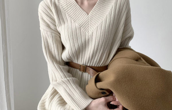 Дамска рокля за бременни от плетиво с V-образно деколте 