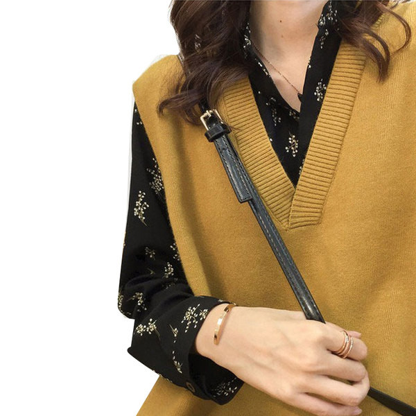 Дамска рокля с флорални мотиви за бременни 