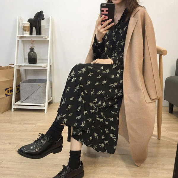 Дамска рокля с флорални мотиви за бременни 