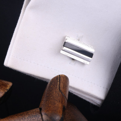 Мъжки ръкавели с цветни камъни